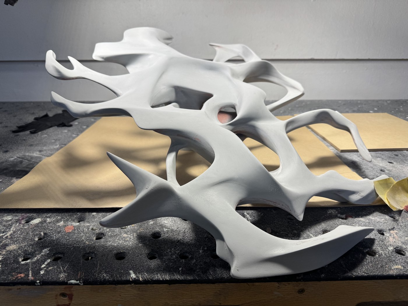 Nudo, Finishing by hand